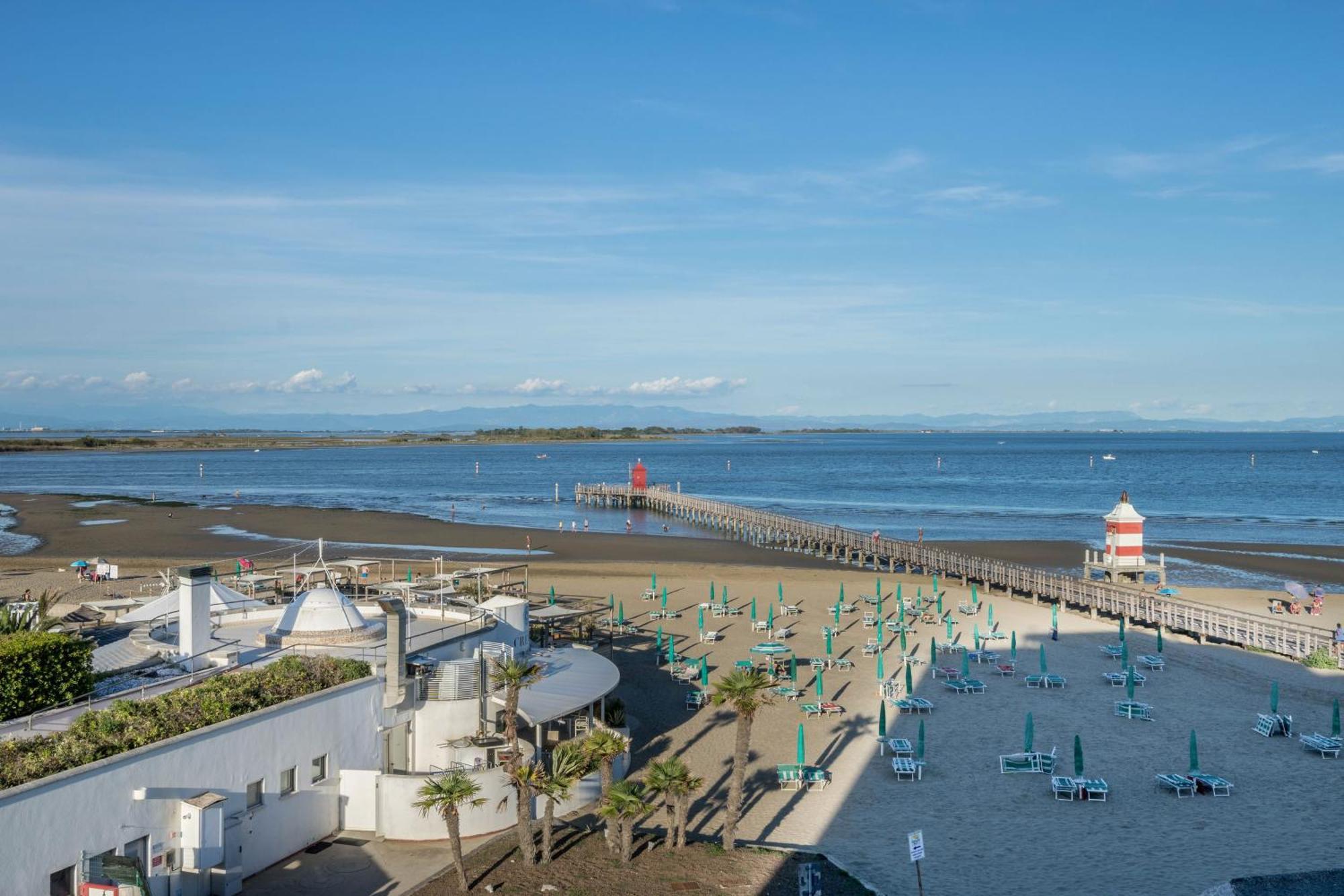 La Terrazza Sul Faro Apartment Lignano Sabbiadoro Exterior photo